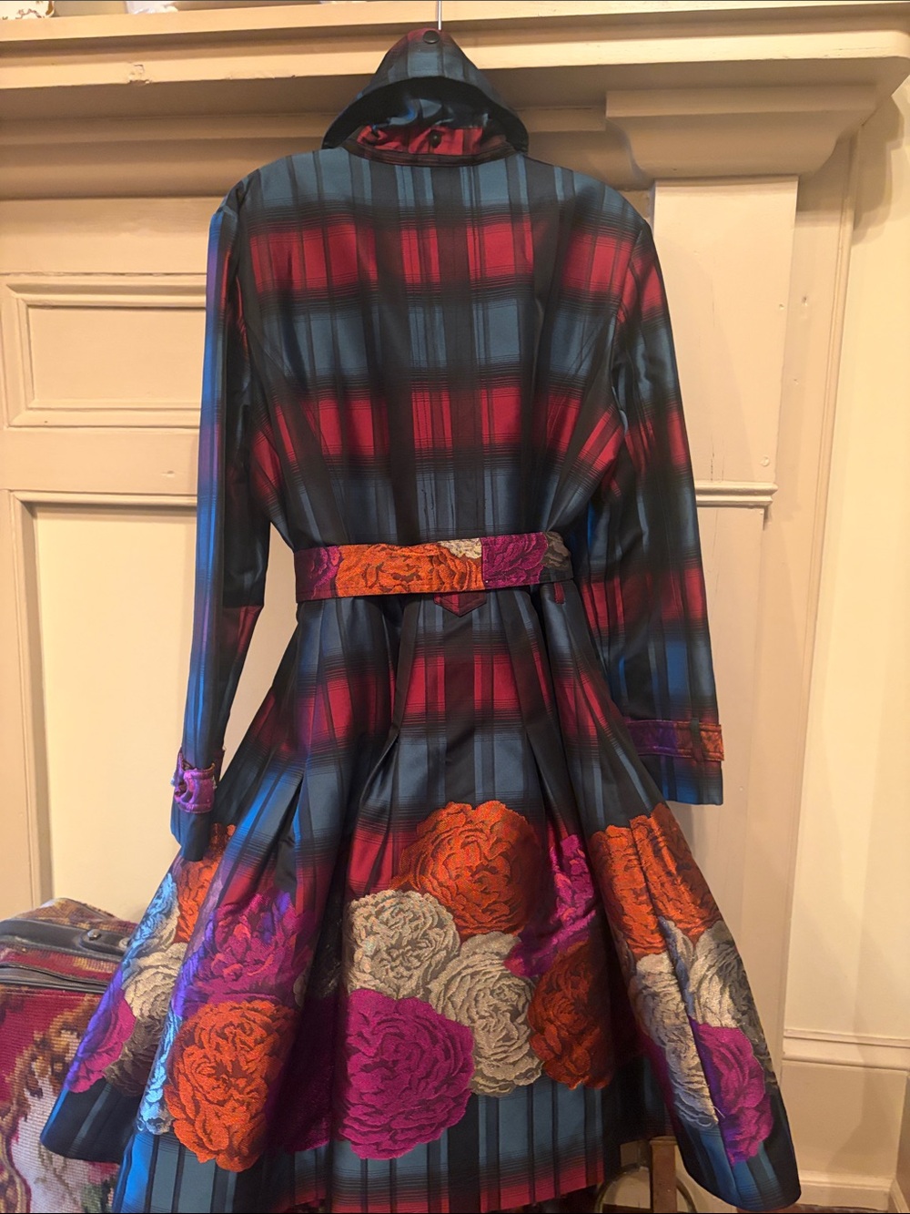 Dress/Coat - Picture 6 of 8